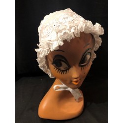 Antique cornely bonnet