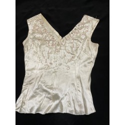 Haut satin perlé