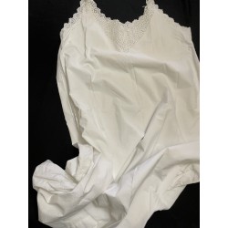 Chemise brodée