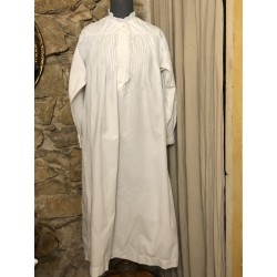 Chemise de nuit brodée